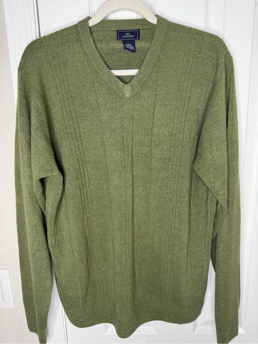 Dockers Men’s M Olive Green V Neck Sweater Grandpa Core Preppy Knit